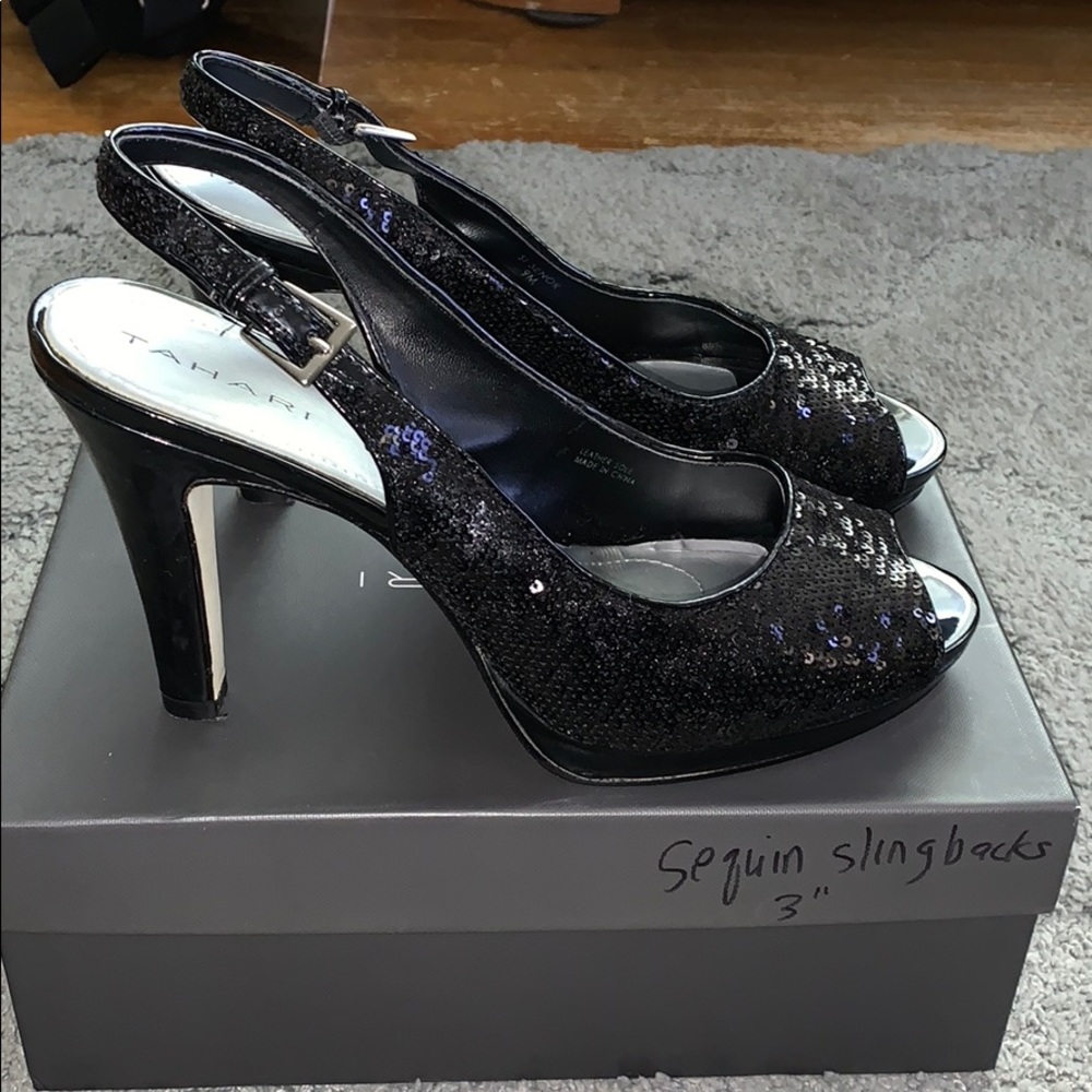 Tahari dress shoes